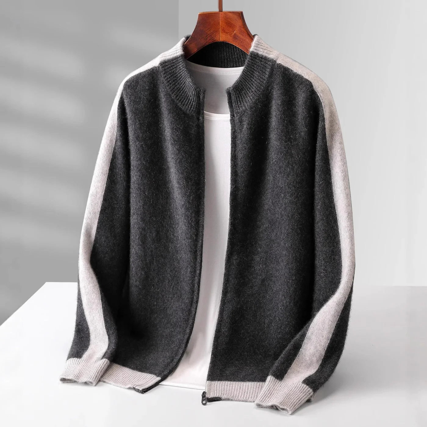 Ferrara Cashmere Jacket - Image 3