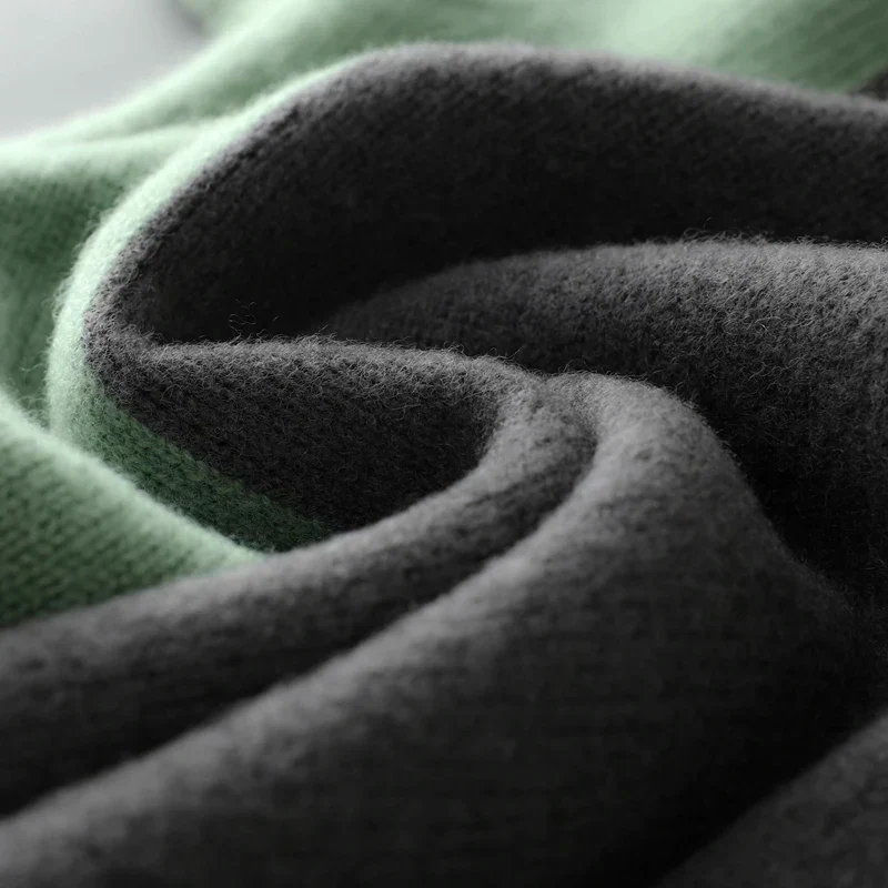 Loreto Merino Sweater - Image 14